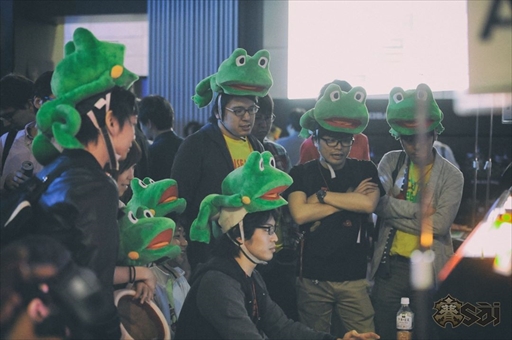 画像ギャラリー No.003のサムネイル画像 / EVO Japanプレ大会「賽[sai]」が開幕。初日となる本日はメイントーナメントの予選とサイドトーナメント，21日は決勝大会が開催