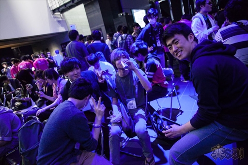 画像ギャラリー No.008のサムネイル画像 / EVO Japanプレ大会「賽[sai]」が開幕。初日となる本日はメイントーナメントの予選とサイドトーナメント，21日は決勝大会が開催