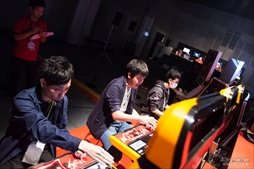 画像ギャラリー No.196のサムネイル画像 / アーケードゲーム全国大会「闘神祭2017」,20タイトルもの種目で新たな闘神が誕生した大会の模様をフォトレポートでお届け