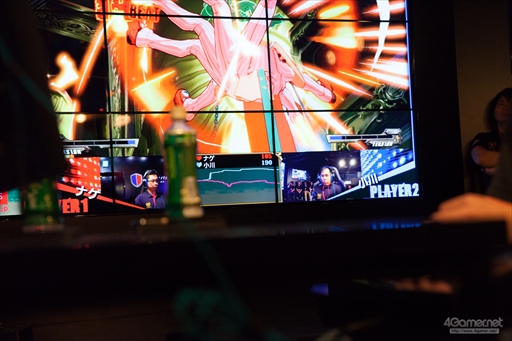 画像ギャラリー No.028のサムネイル画像 / 「GGXrd」「BBCF」の2017年における優秀選手が集結。「ARC SYSTEM WORKS FIGHTING GAME AWARD 2017」イベントレポート