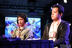 画像ギャラリー No.032のサムネイル画像 / 海外勢との交流が何よりの喜び――ARCREVO WORLD TOUR決勝大会「GUILTY GEAR Xrd Rev 2」部門優勝,おみと選手インタビュー