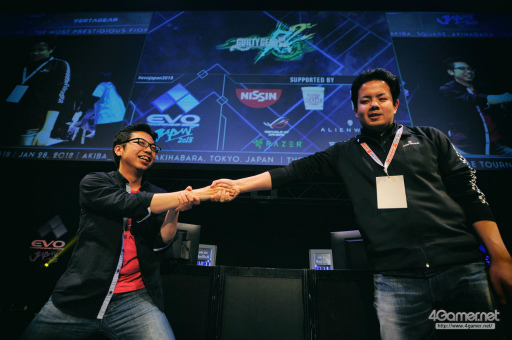 画像ギャラリー No.009のサムネイル画像 / ［EVO Japan］「GUILTY GEAR Xrd REV 2」部門の優勝は，大接戦を制したファウスト使い・ナゲ選手に決定