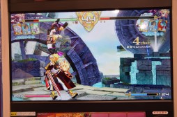 画像ギャラリー No.010のサムネイル画像 / ［JAEPO2017］シリーズ初の格闘ゲーム「ミリオンアーサー アルカナブラッド」プレイレポート。琢磨尚文プロデューサーへのミニインタビューも