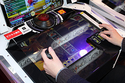 画像ギャラリー No.009のサムネイル画像 / ［JAEPO2018］KONAMI「ボンバーガール」ステージ＆試遊レポート。個性豊かで魅力的なボンバーガール達が繰り広げる「爆破バトル」をJAEPO会場で楽しもう
