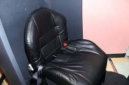 画像ギャラリー No.004のサムネイル画像 / コーエーテクモのアーケードVR筐体「VR センス」のロケテストが新宿で実施中。「香り」や「熱気」まで感じられた最新筐体のプレイレポートをお届け