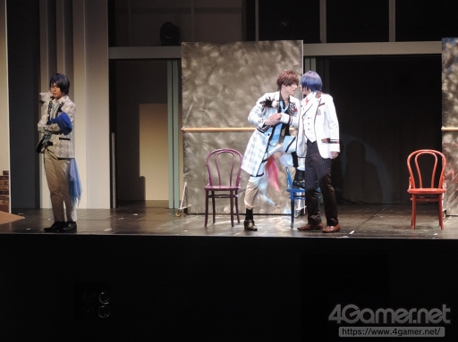 画像ギャラリー No.018のサムネイル画像 / アニドルたちを実際にキュアできちゃう!? 舞台「アニドルカラーズ キュアステージ 〜シリウス学園編〜」ゲネプロ公演をレポート