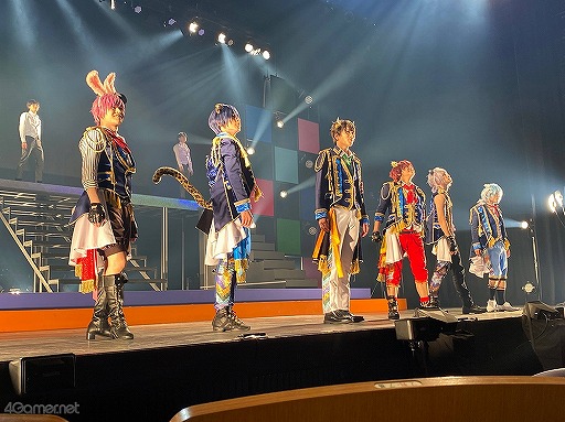 画像ギャラリー No.001のサムネイル画像 / 舞台「アニドルカラーズ キュアステージ SHUFFLE REVUE」ゲネプロレポート。飛んで跳ねて笑顔満開なアニドルに注目！