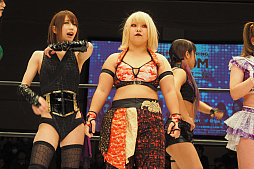 画像ギャラリー No.006のサムネイル画像 / 「ファイヤープロレスリング ワールド」と女子プロレス団体「スターダム」コラボ第2弾の収録選手が公開。フリー選手を含む11名が新たに参戦