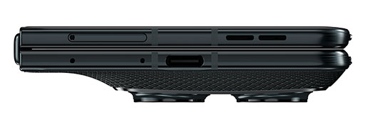 画像ギャラリー No.006のサムネイル画像 / Motorola製折りたたみスマホのフラグシップ「razr fold」が8月4日に発売。SoCにSnapdragon 8 Gen 5を採用