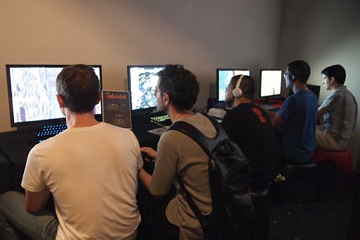 画像ギャラリー No.003のサムネイル画像 / TGS直前に開催された「indie MEGASHOW Tokyo」レポート。アリカの「謎の新作格闘ゲーム(仮)」も出展