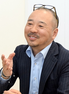 画像ギャラリー No.007のサムネイル画像 / 楽天ゲームズ 荒木重則代表に聞く。新プラットフォーム「RGames」は何を目指すのか。HTML5と楽天のネットワークがもたらすゲーム体験とは