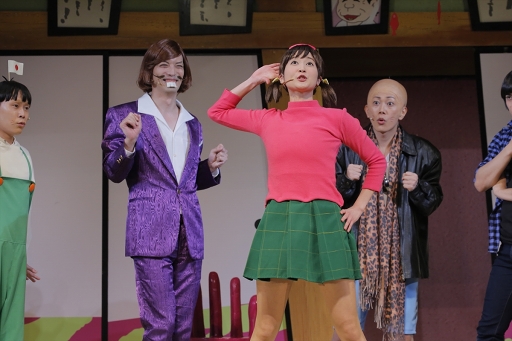 画像ギャラリー No.006のサムネイル画像 / 松野家,崩壊の危機――? 6つ子たちが本領発揮した喜劇「おそ松さん」ゲネプロ公演をレポート