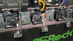 画像ギャラリー No.002のサムネイル画像 / ASRockが同社初のグラフィックスカード「Phantom Gaming」発表イベントを秋葉原で開催。他社製品よりも高クロックでの動作をアピール