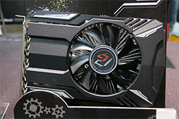 画像ギャラリー No.009のサムネイル画像 / ASRockが同社初のグラフィックスカード「Phantom Gaming」発表イベントを秋葉原で開催。他社製品よりも高クロックでの動作をアピール