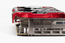 画像ギャラリー No.011のサムネイル画像 / 「Radeon RX 590」レビュー。12nmプロセス技術を採用して製造される初のPolarisはミドルクラス市場で輝けるか