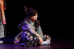 画像ギャラリー No.010のサムネイル画像 / 舞台「信長の野望・大志 -零- 桶狭間前夜 〜兄弟相克編〜」ゲネプロレポート。信長・信行兄弟とそれを取り巻く武将たちが織りなす独創的なドラマ
