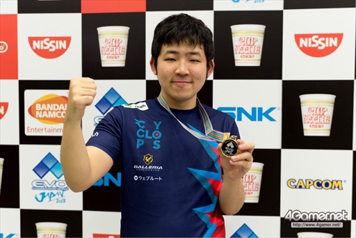 画像ギャラリー No.005のサムネイル画像 / ［EVO Japan］FGA2017に続く大規模大会連覇を達成。「BLAZBLUE CENTRALFICTION」部門優勝，フェンリっち選手インタビュー
