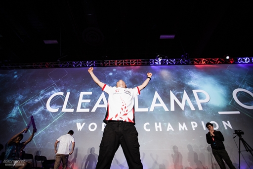 画像ギャラリー No.004のサムネイル画像 / ［EVO2019］最高に好きなゲームの楽しさを共有したい――「アンダーナイト インヴァース エクセレイト エスト」優勝，らんぽ選手インタビュー