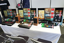 画像ギャラリー No.022のサムネイル画像 / “ケイブ祭り2018”をレポート。PS4版「ケツイ」の新モードや「ゴ魔乙」に登場の“弾幕神”などが発表され,大人向けトークが炸裂した