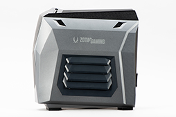 画像ギャラリー No.012のサムネイル画像 / ZOTACのゲーマー向け小型PC「MEK MINI」フォトレビュー。小さいのにRTX 2070搭載のパワフルなPCを試す
