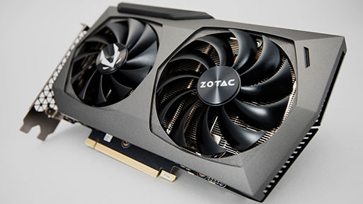 画像ギャラリー No.002のサムネイル画像 / RTX 3070カードでも比較的小さい「ZOTAC GAMING GeForce RTX 3070 Twin Edge」を試す。PCケースのサイズに左右されにくいのがポイントだ