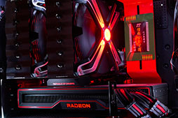 画像ギャラリー No.009のサムネイル画像 / RTX 3070カードでも比較的小さい「ZOTAC GAMING GeForce RTX 3070 Twin Edge」を試す。PCケースのサイズに左右されにくいのがポイントだ