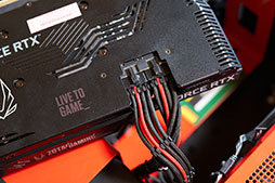 画像ギャラリー No.016のサムネイル画像 / RTX 3070カードでも比較的小さい「ZOTAC GAMING GeForce RTX 3070 Twin Edge」を試す。PCケースのサイズに左右されにくいのがポイントだ