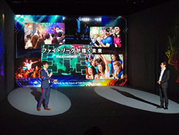 画像ギャラリー No.015のサムネイル画像 / XFLAGスタジオの新作アプリ「ファイトリーグ」の記者発表会をレポート。GACKTさんとタカアンドトシが激突した開幕戦の行方は?