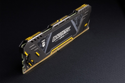 画像ギャラリー No.001のサムネイル画像 / Micronがゲーマー向けメモリ「Sport AT」を発表。ASUS「TUF GAMING」ブランドとのコラボモデル
