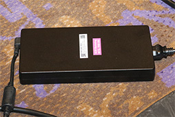 画像ギャラリー No.010のサムネイル画像 / ［CES 2018］Radeon RX Vega搭載の第8世代Coreプロセッサ新製品と，搭載するゲーマー向けNUCの実機を見てきた