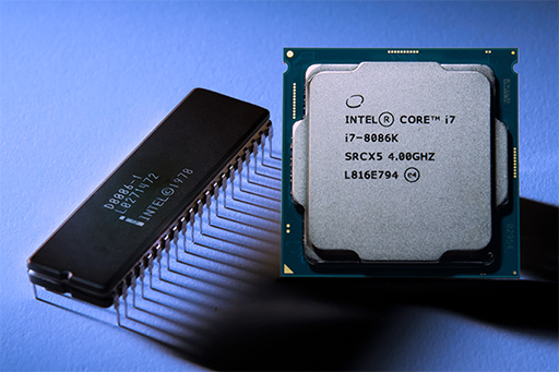 画像ギャラリー No.002のサムネイル画像 / ［COMPUTEX］Intel，「8086」誕生40周年を記念したCPU「Core i7-8086K」を発表