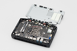 画像ギャラリー No.018のサムネイル画像 / Intel「NUC8I7HVK」レビュー。Radeon RX Vega搭載のCPU「Kaby Lake-G」はどの程度までゲームを快適にプレイできるのか