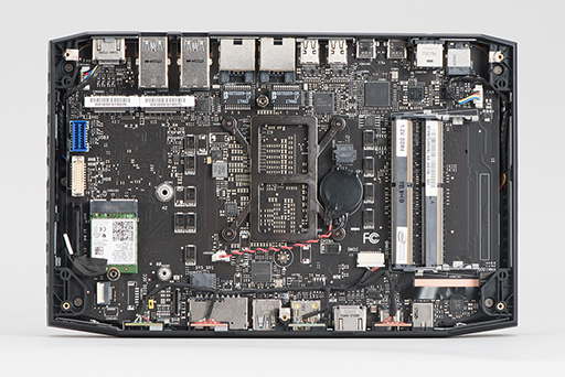 画像ギャラリー No.019のサムネイル画像 / Intel「NUC8I7HVK」レビュー。Radeon RX Vega搭載のCPU「Kaby Lake-G」はどの程度までゲームを快適にプレイできるのか