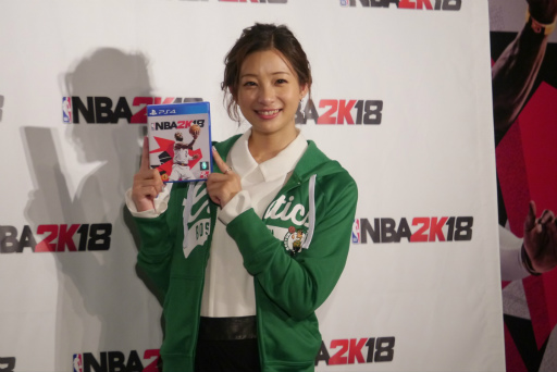 画像ギャラリー No.017のサムネイル画像 / 本日発売「NBA2K18」のローンチイベントをレポート。足立梨花さんは敏腕監督になれたのか？