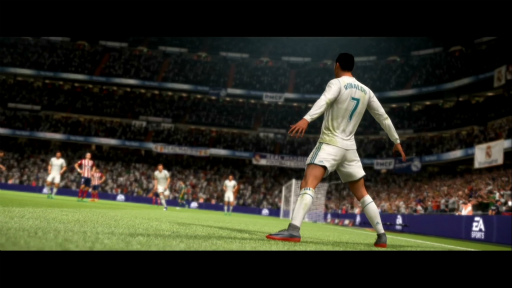 画像ギャラリー No.034のサムネイル画像 / 「FIFA 18」レビュー。若きフットボーラーの成長と挫折を描くストーリーモード「The Journey」がさらに熱い