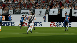 画像ギャラリー No.040のサムネイル画像 / 「FIFA 18」レビュー。若きフットボーラーの成長と挫折を描くストーリーモード「The Journey」がさらに熱い
