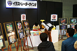画像ギャラリー No.015のサムネイル画像 / 「ポケモンジャパンチャンピオンシップス2018」をレポート。日本一の座と世界大会出場を目指してトレーナー達が白熱の戦いを繰り広げた