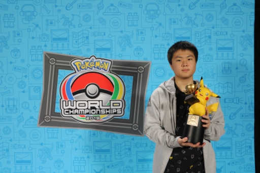 画像ギャラリー No.004のサムネイル画像 / 「ポケモンワールドチャンピオンシップス2019」の優勝者が決定。ポケモンカード部門優勝者3名のインタビューも