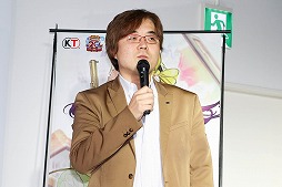 画像ギャラリー No.002のサムネイル画像 / 「リディー&スールのアトリエ 〜不思議な絵画の錬金術士〜」の完成発表会が開催。体験版の配信&「New みんなのGOLF」とのコラボが明らかに