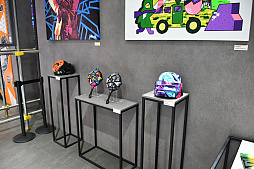 画像ギャラリー No.008のサムネイル画像 / ［G-Star 2019］「PUBG」ブースをレポート。サイドカー付きバイクの展示やフォトスポットなど趣向を凝らした内容でファンを迎える