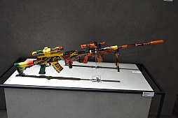 画像ギャラリー No.012のサムネイル画像 / ［G-Star 2019］「PUBG」ブースをレポート。サイドカー付きバイクの展示やフォトスポットなど趣向を凝らした内容でファンを迎える