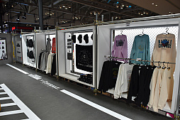 画像ギャラリー No.015のサムネイル画像 / ［G-Star 2019］「PUBG」ブースをレポート。サイドカー付きバイクの展示やフォトスポットなど趣向を凝らした内容でファンを迎える