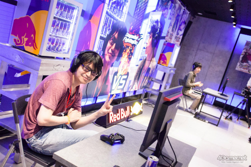 画像ギャラリー No.027のサムネイル画像 / 「ドラゴンボール ファイターズ」初の公式大会「ファイティングデー」フォトレポート。名古屋勢 まさやん選手が頂点へ