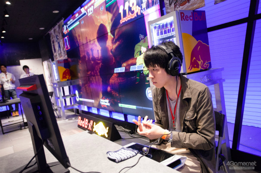 画像ギャラリー No.028のサムネイル画像 / 「ドラゴンボール ファイターズ」初の公式大会「ファイティングデー」フォトレポート。名古屋勢 まさやん選手が頂点へ