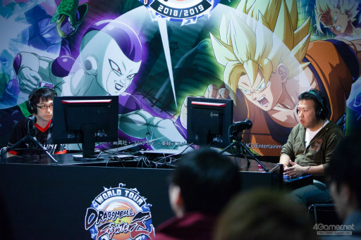 画像ギャラリー No.024のサムネイル画像 / 「ドラゴンボール ファイターズ ワールドツアー」国内唯一の予選大会はかずのこ選手が制す。優勝インタビューでは入籍発表も