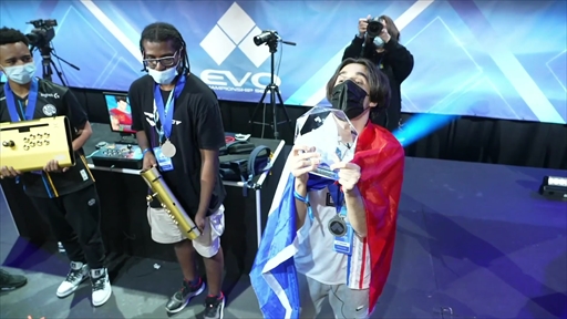 画像ギャラリー No.005のサムネイル画像 / ［EVO2022］「ドラゴンボール ファイターズ」部門優勝はフランスのWawa選手。ワールドツアー優勝に続き，ビッグタイトルを獲得