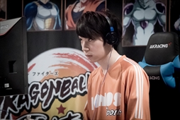 画像ギャラリー No.031のサムネイル画像 / ［闘会議2018］「ドラゴンボール ファイターズ」発売後最速大会“超・バトルトーナメント”レポート。優勝はGO1選手