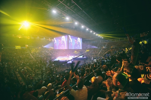 画像ギャラリー No.023のサムネイル画像 / ［EVO2018］土曜0時に開幕の「Evolution 2018」観戦ガイド。世界最大級の格闘ゲームイベントの見どころや配信スケジュールをまとめてお届け
