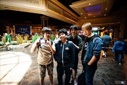 画像ギャラリー No.037のサムネイル画像 / ［EVO2018］土曜0時に開幕の「Evolution 2018」観戦ガイド。世界最大級の格闘ゲームイベントの見どころや配信スケジュールをまとめてお届け