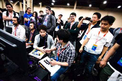 画像ギャラリー No.058のサムネイル画像 / ［EVO2018］いよいよ開幕した格闘ゲームイベント「EVO2018」，初日Twitterまとめ。「BBTAG」部門ファイナリストは7名が日本人選手に